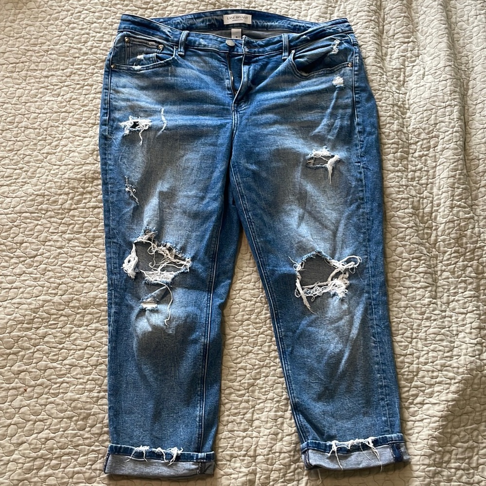Distressed Plus size Boyfriend Jeans